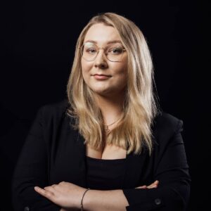 Klaudia Smykla, Specjalistka SXO